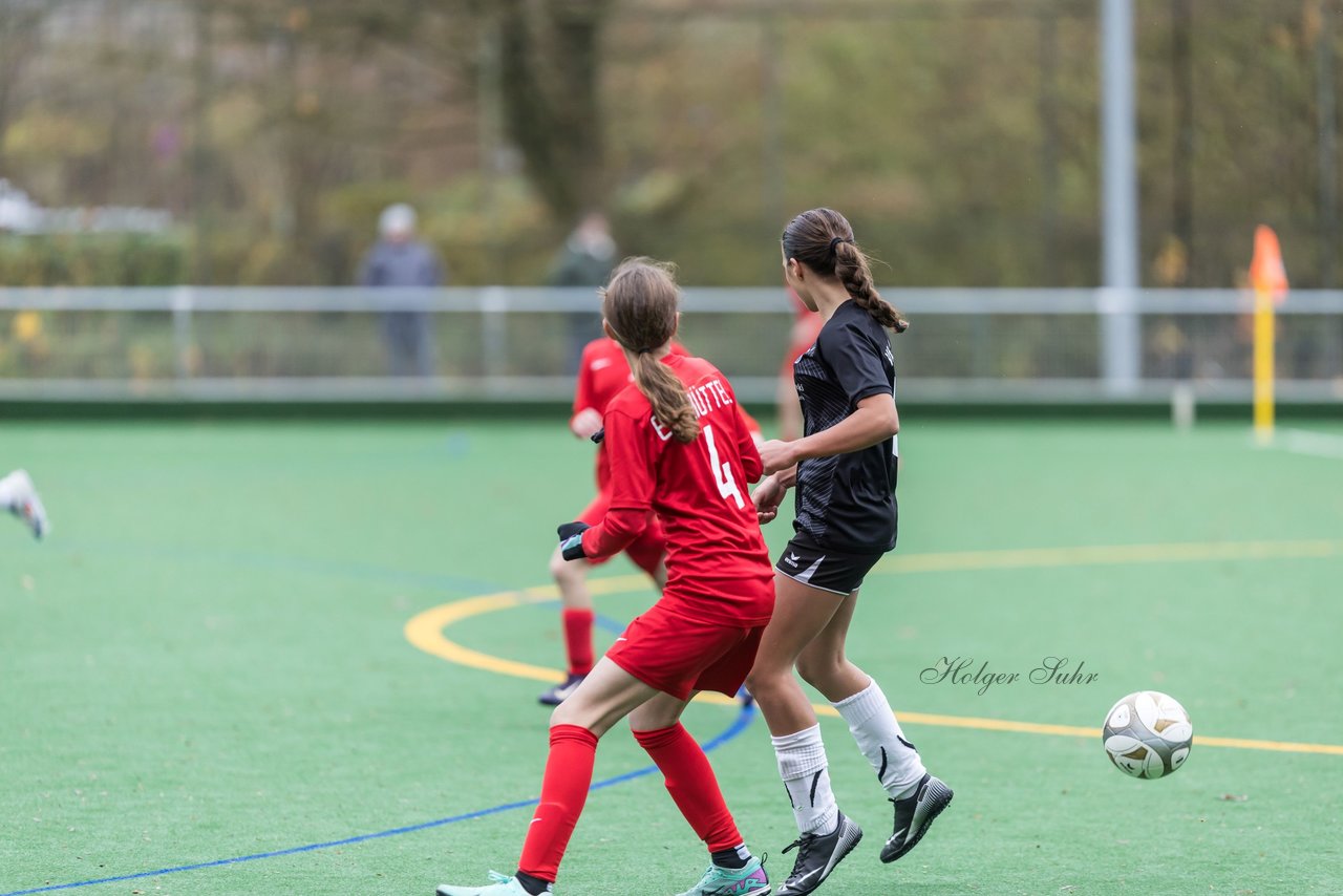 Bild 304 - wCJ VfL Pinneberg - Eimsbuettler TV : Ergebnis: 0:3